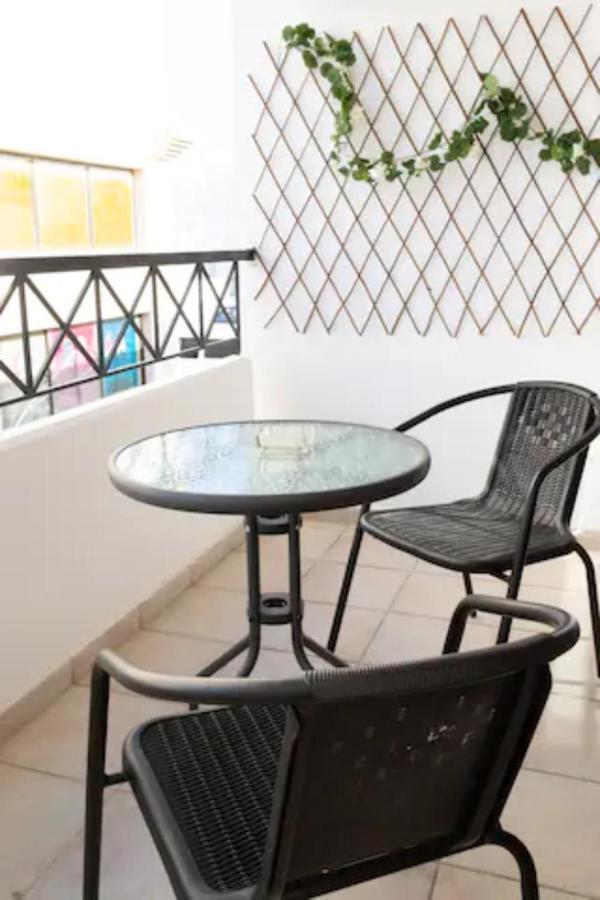 Guest Apartments Лімасол Екстер'єр фото